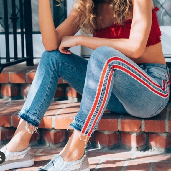 NWT REVICE Ruby Tuesday Racer Stripe Jeans. - Picture 2 of 15